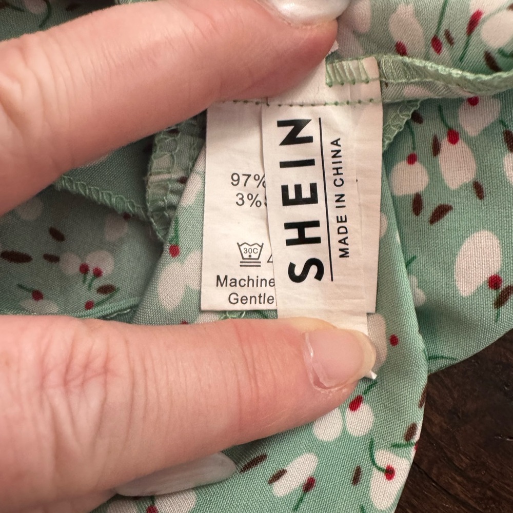 SHEIN Floral Green Ruffle Sleeve Top Size S - Picture 3 of 10